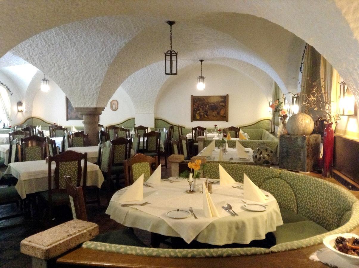 Hotel Gruenes Tuerl Bad Schallerbach Exterior photo